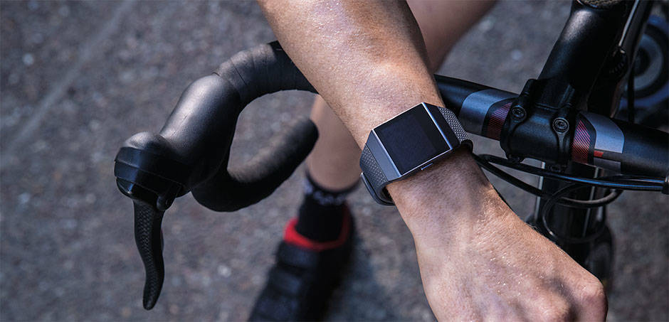 Fitbit Ionic - Smoke Gray