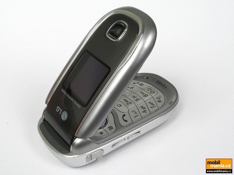 LG F2400
