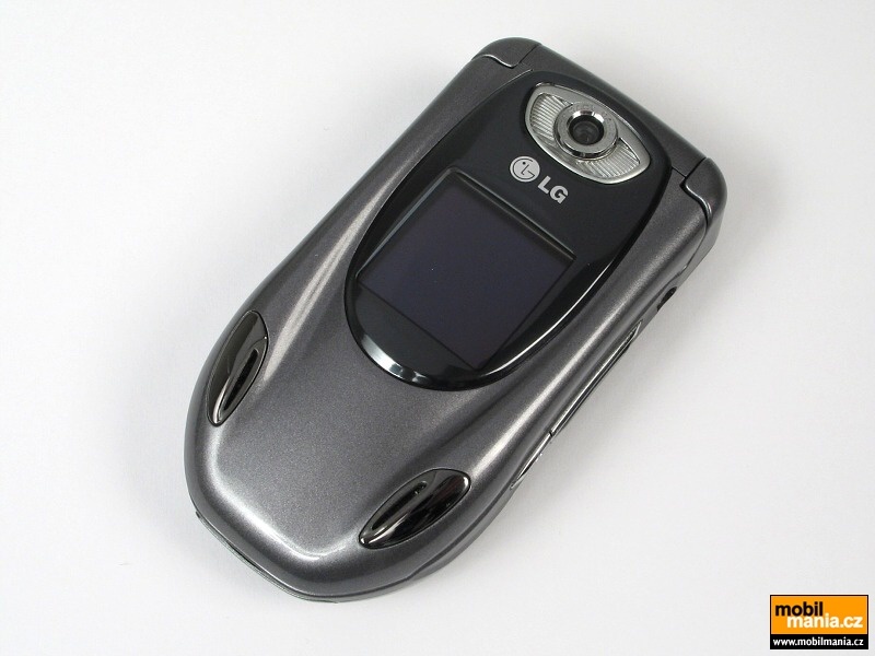 LG F3000