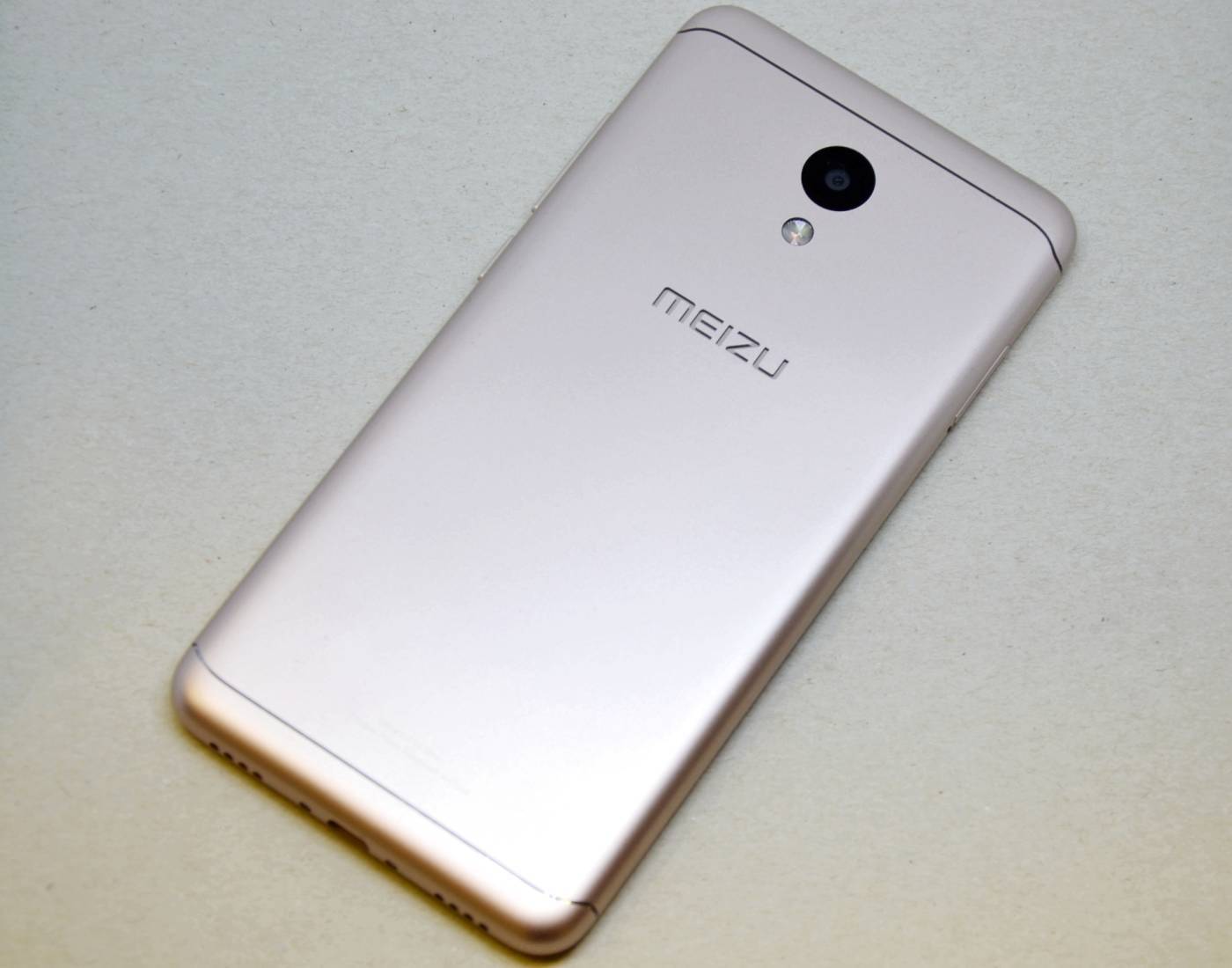 Meizu M6 - Back