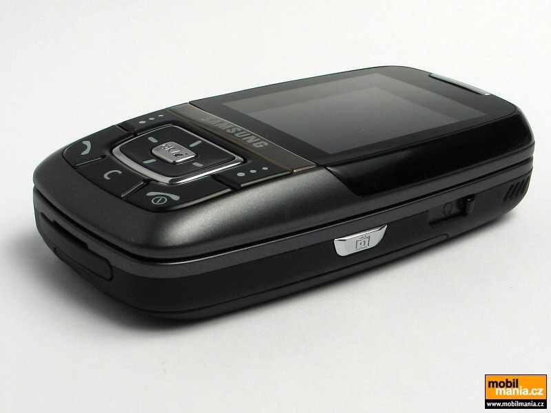Samsung D600