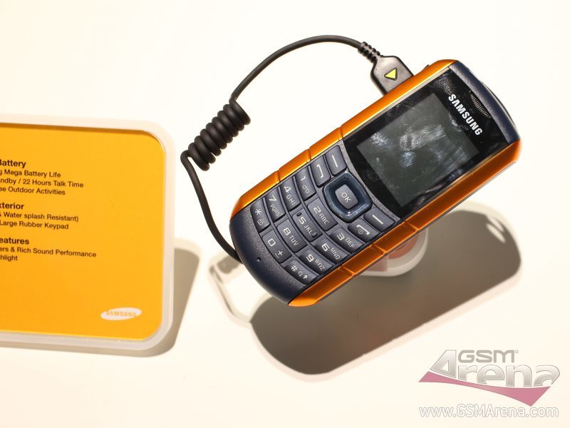 Samsung E2370 Xcover