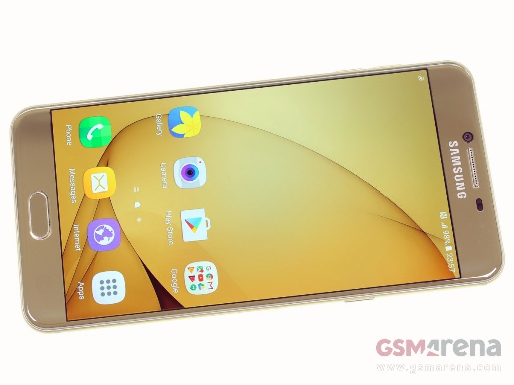 Samsung Galaxy C7