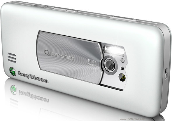 Sony Ericsson C901 GreenHeart