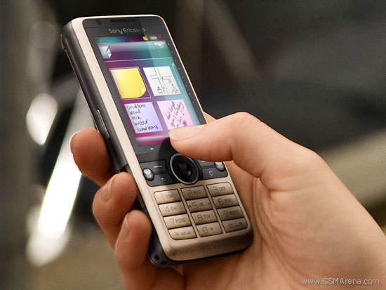 Sony Ericsson G700