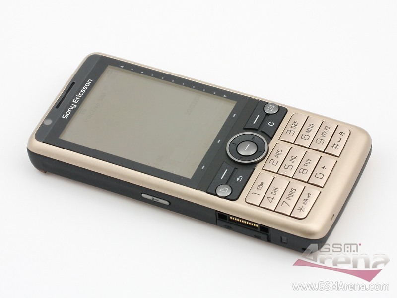 Sony Ericsson G700