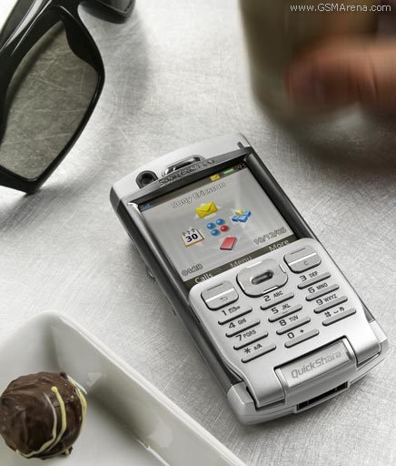 Sony Ericsson P990