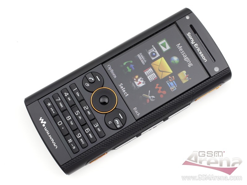 Sony Ericsson W902